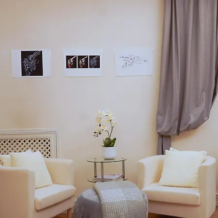 Location In -historical Center Appartement